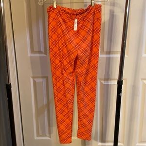 Leggings. Tall and curvy.